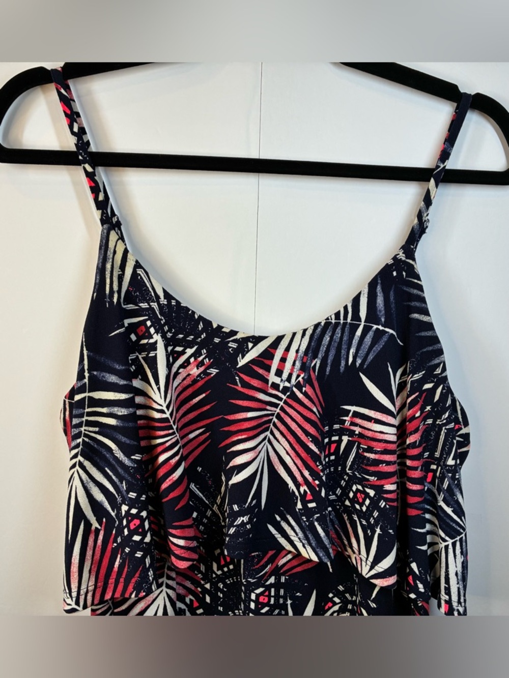 Express Tropical Palm Print Dress Size Medium Ruffle Layered Flowy Sundress - Picture 2 of 6